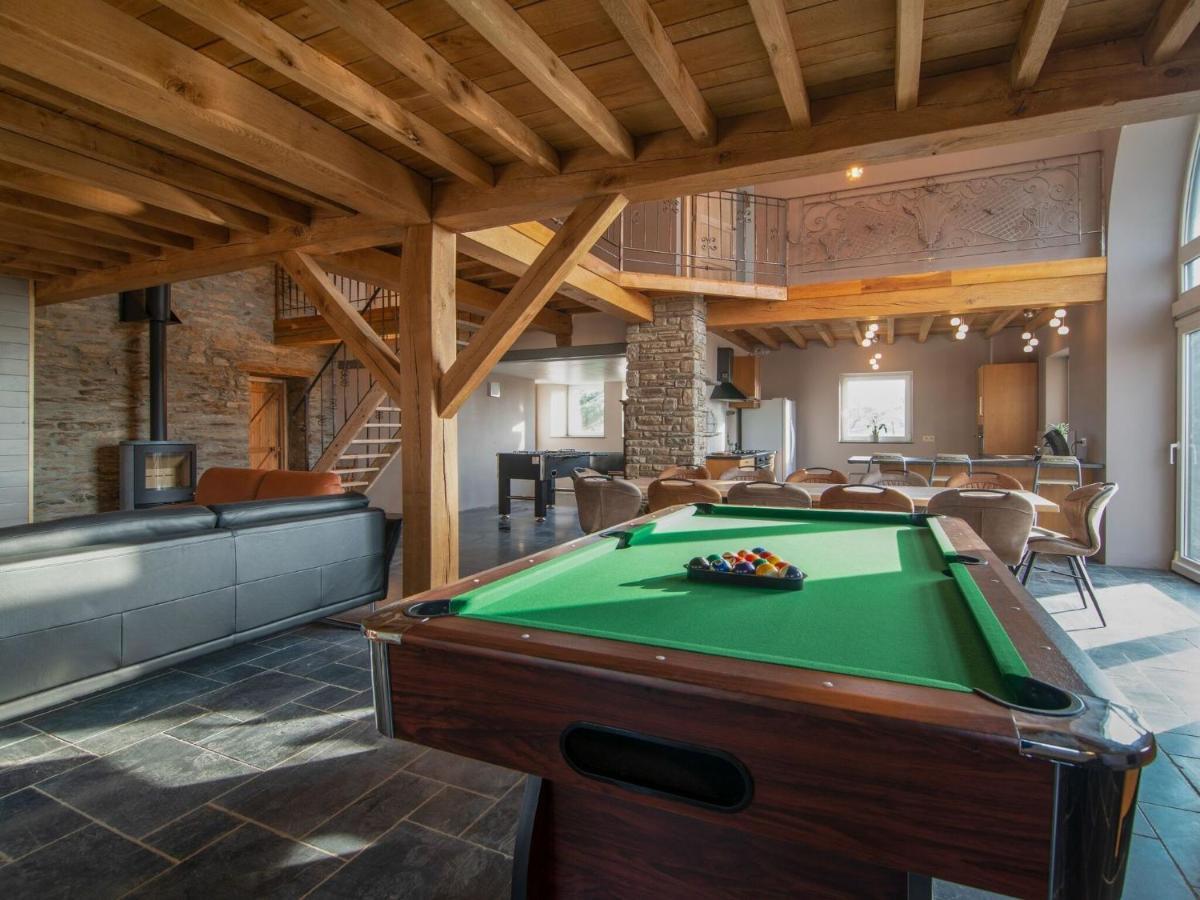 Very Spacious House With Sauna Spa And Countryside Views Gouvy Dış mekan fotoğraf